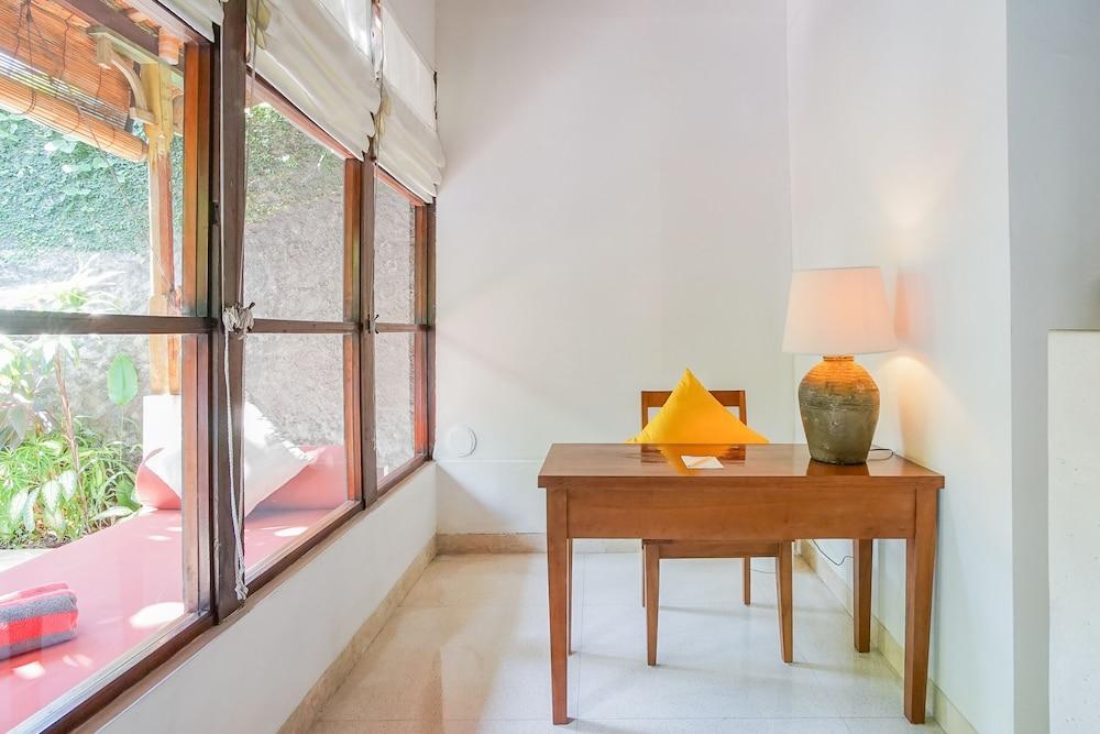 Alam Bidadari Seminyak Villa Exterior photo