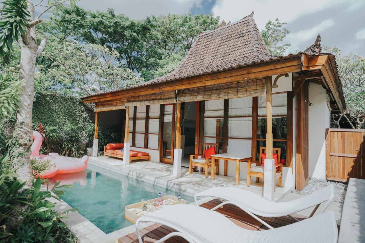 Alam Bidadari Seminyak Villa Exterior photo