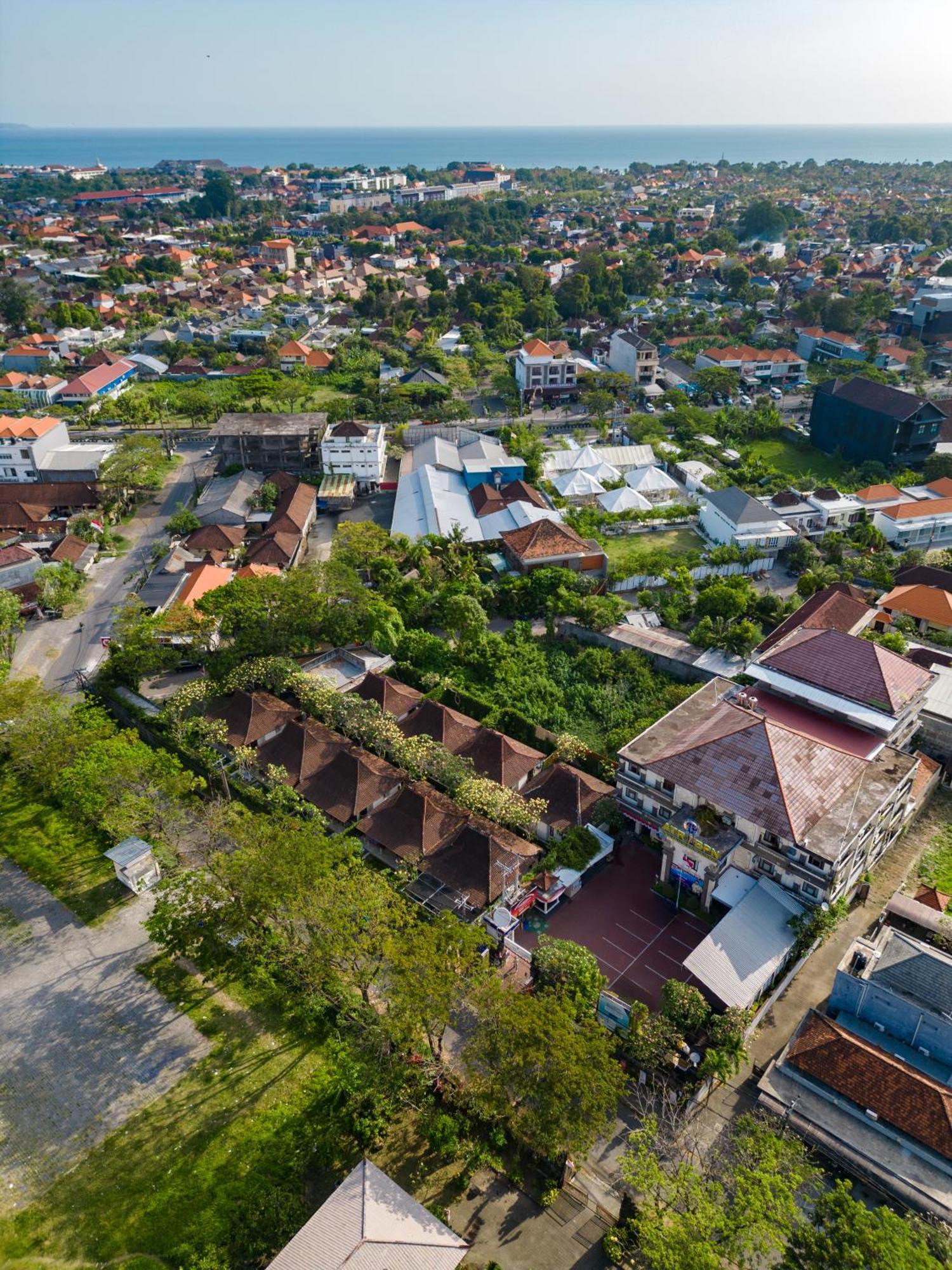 Alam Bidadari Seminyak Villa Exterior photo