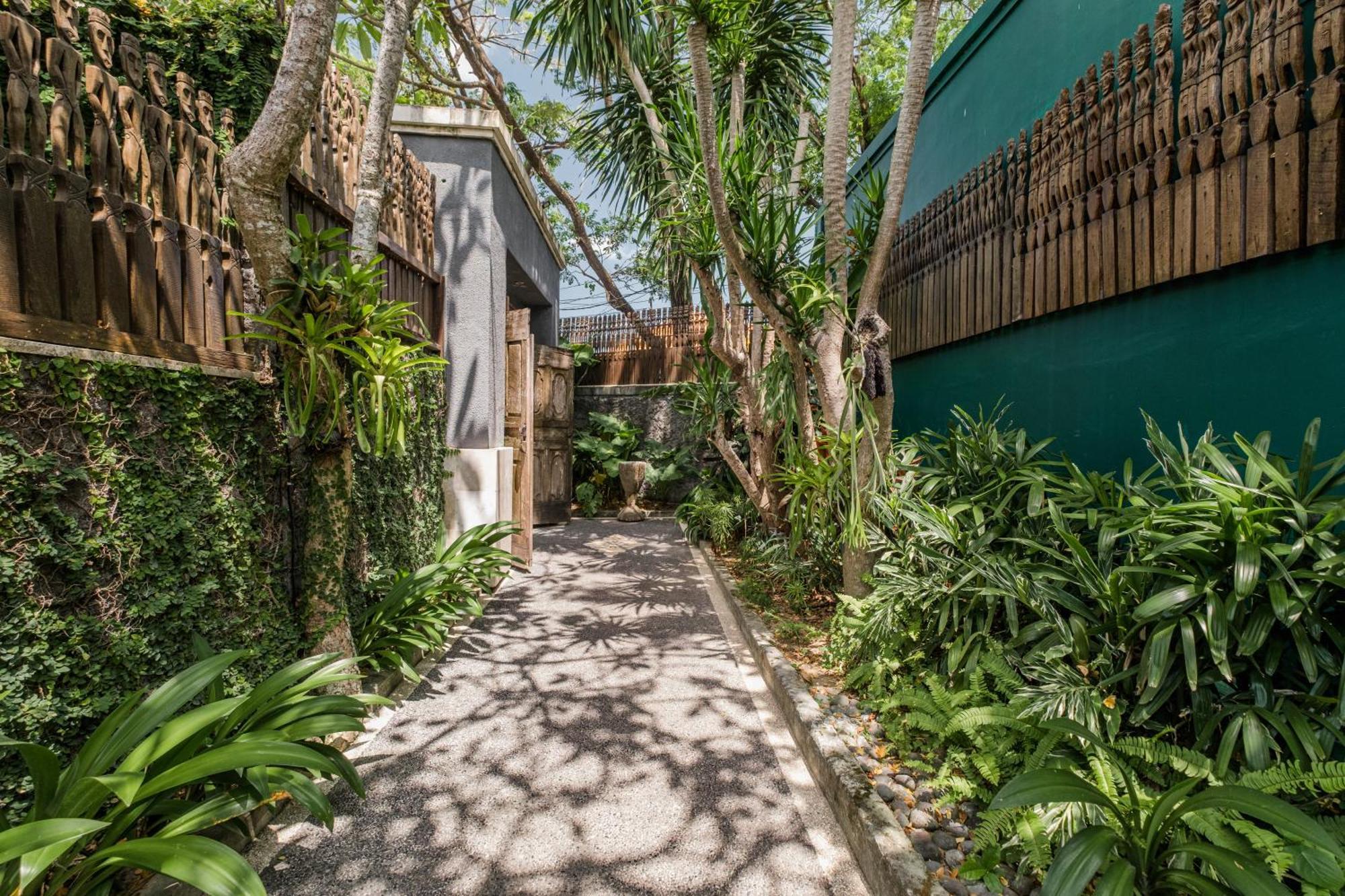 Alam Bidadari Seminyak Villa Exterior photo