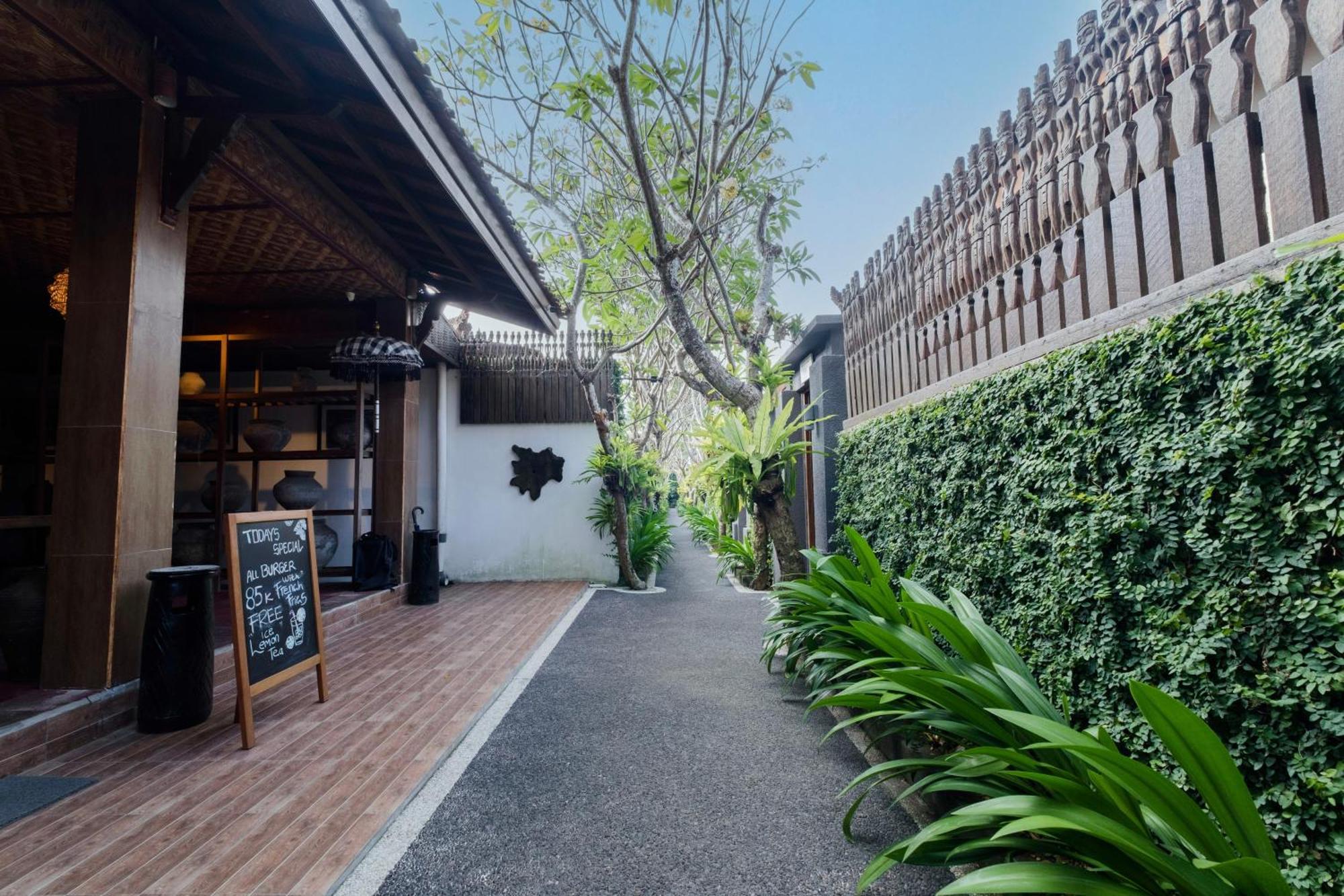 Alam Bidadari Seminyak Villa Exterior photo