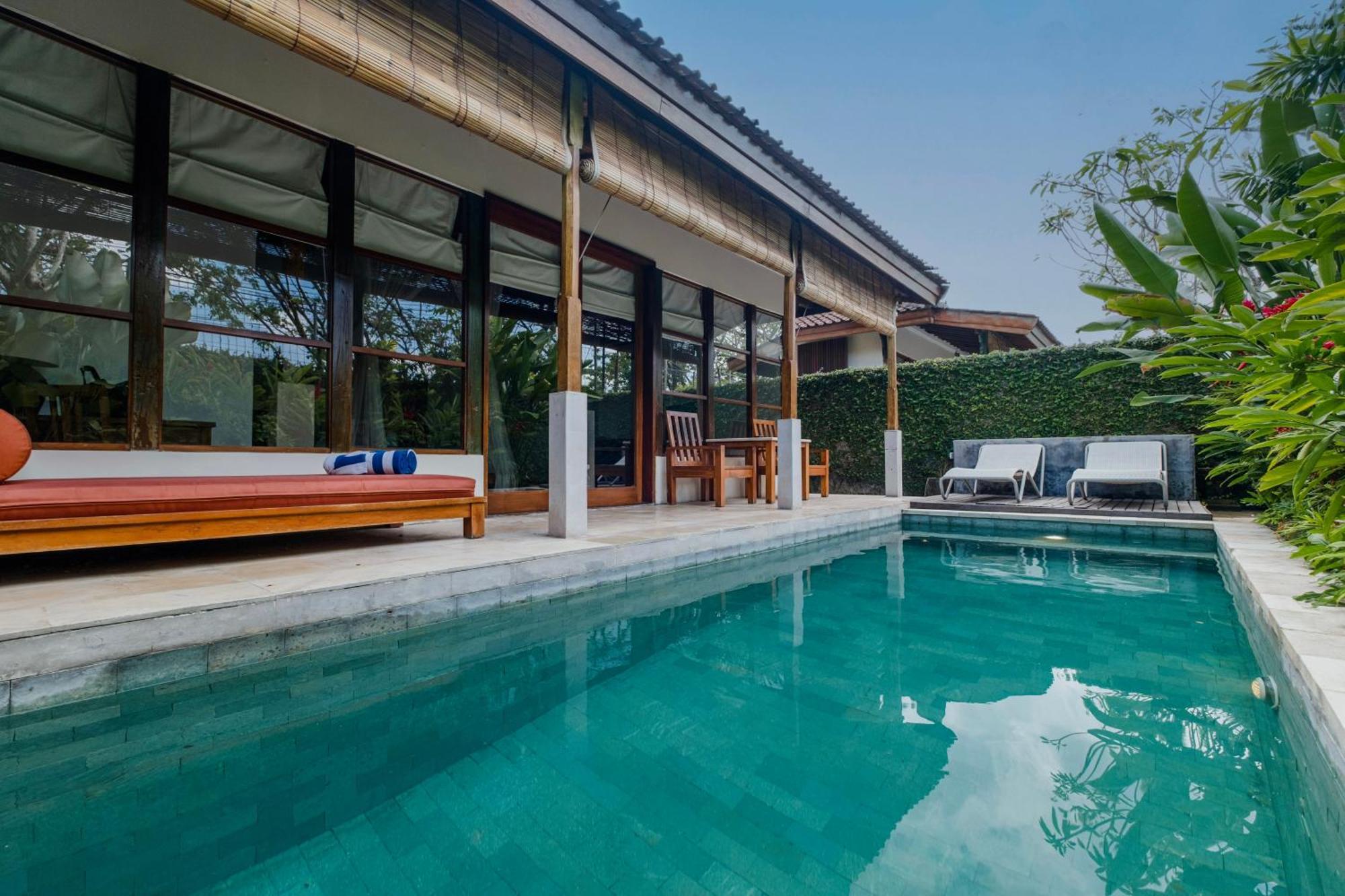Alam Bidadari Seminyak Villa Exterior photo